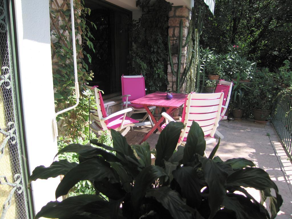 בסאנו דל גראפה Villa Tra' Monti מראה חיצוני תמונה